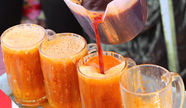 HOW TO MAKE THAI ICED TEA