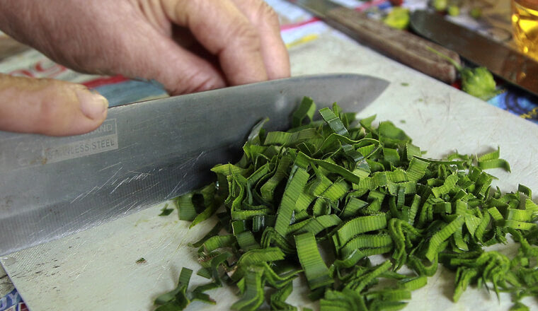 TIPS FOR COOKING WITH TEA