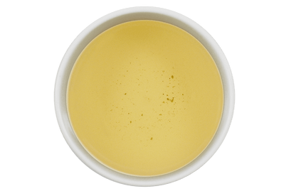 organic-emerald-spring-green-tea-brew